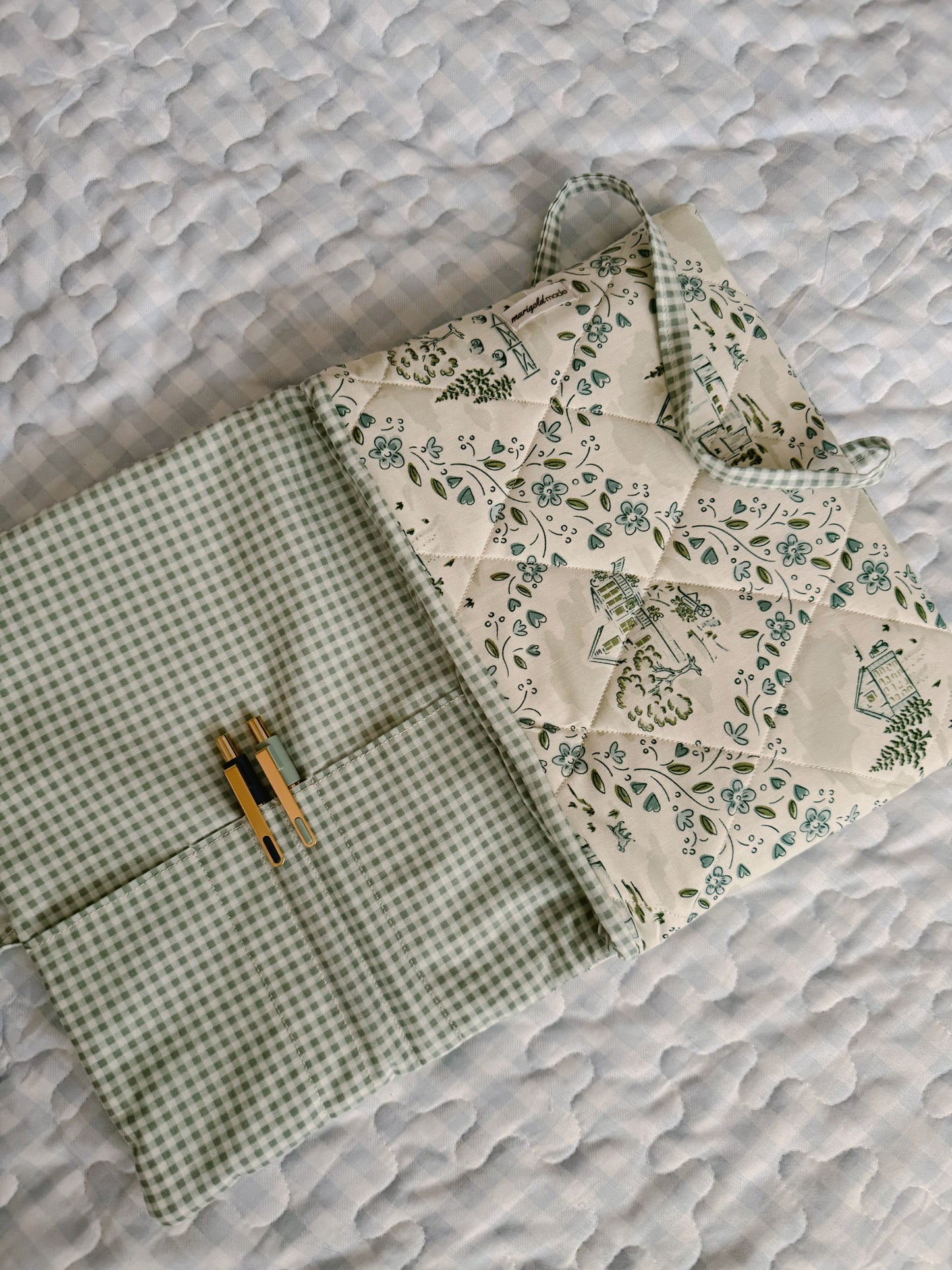 The Soft Cottage Tie Book Cover