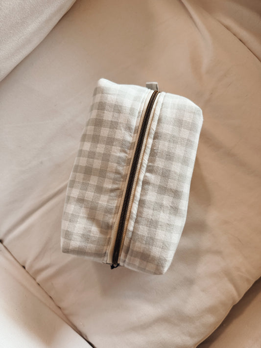 The Mist Check Beauty Bag