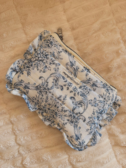 The Small Victorian Blue Pouch