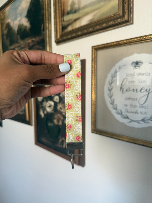 The Sweet Pea Keychain Wristlet
